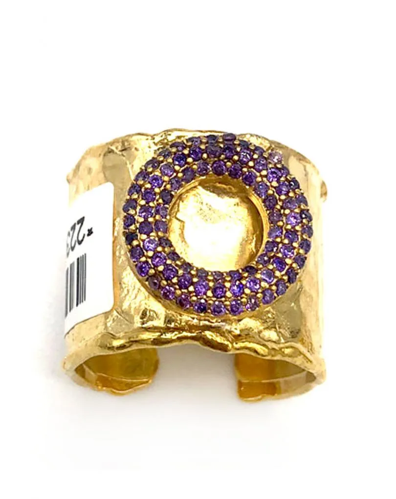 ANILLO MUJER GRANDE BAÑADO EN ORO CON ARO MORADO DE CRISTAL FACETADO