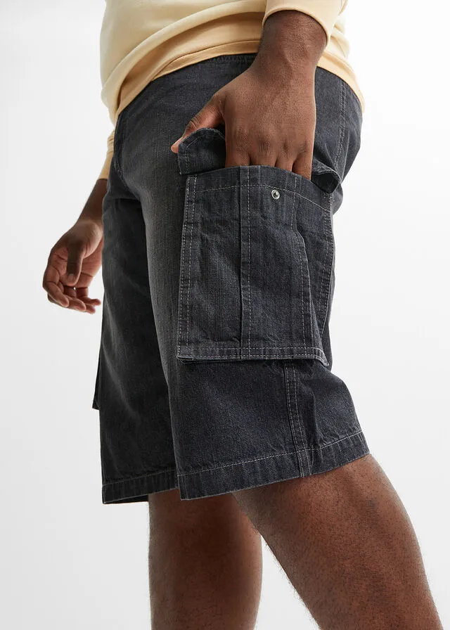 Bermudas vaquera tipo cargo de corte holgado denim negro