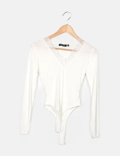 Boohoo Body blanco manga larga