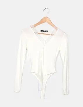 Boohoo Body blanco manga larga